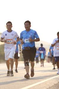 BIB: 8470, 688
                            <button type="button" onclick="openModal(3106906)" class="btn btn-primary btn-sm float-right btn-popup" data-toggle="modal" data-target=".modal-high-quality">
                        <i class="fas fa-shopping-cart"></i> Add to Cart
                    </button>
                                            <button type="button" onclick="isThisMe(3106906, true)" class="btn btn-success btn-sm float-right btn-popup btn-isme hidden" data-toggle="tooltip" data-placement="bottom" title="นี่คือรูปของคุณใช่ไหม คลิกที่นี่เพื่อเอาเข้าอัลบั้ม">
                        <i class="fas fa-plus"></i> Add to album
                    </button>
                    <button type="button" onclick="isThisMe(3106906, false)" class="btn btn-warning btn-sm float-right btn-popup btn-isnotme hidden">
                        <i class="fas fa-ban"></i> Remove from album
                    </button>